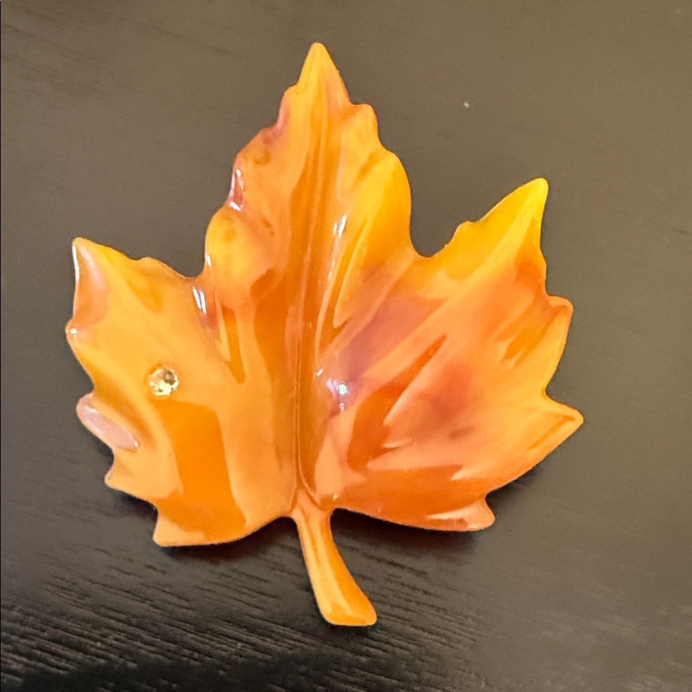 Vintage AVON Amber Marbled Lucite Maple Leaf Brooch Pin Clear Rhinestone